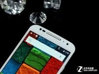 手感舒适性能强 Moto X京东报价3699元