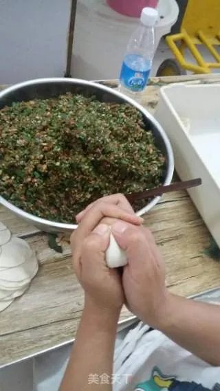 包饺子