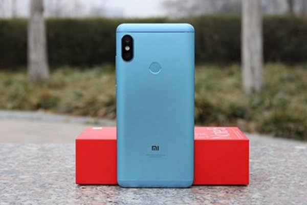 1000元左右的智能手机,哪款比较好?