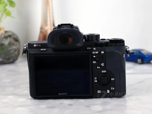 4240万全画幅 索尼A7R II微单深圳12800元