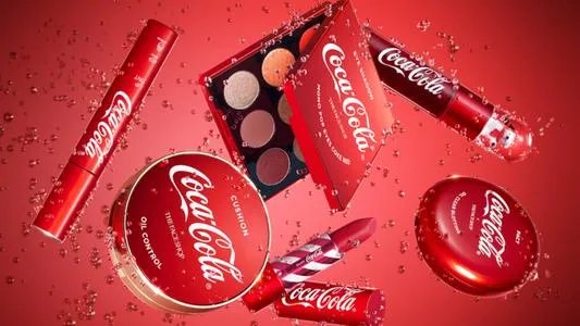 可口可乐公司收入锐减28％