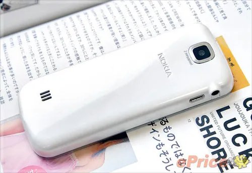 入门CDMA时尚手机 诺基亚3806详尽评测