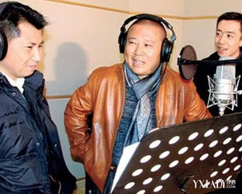 何云伟李菁骂郭德纲真相其炮轰郭德纲：祭拜侯耀文纯属炒作