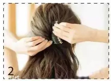 卷发扎什么发型好看 长卷发扎法教程