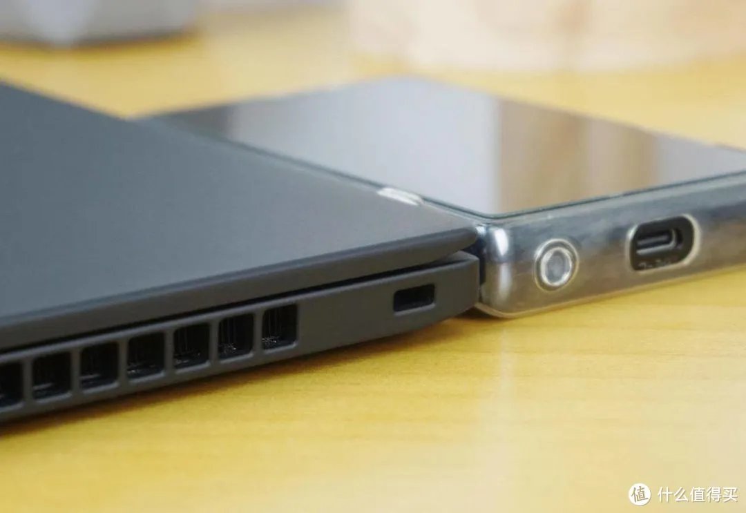 高端商务本首选，联想ThinkPad X1 Carbon 2020测评