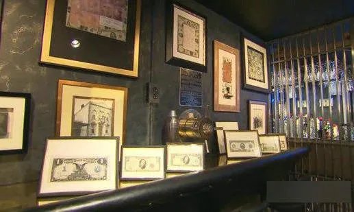 女子买下旧银行大楼 现惊人一幕：变化惊人（图）