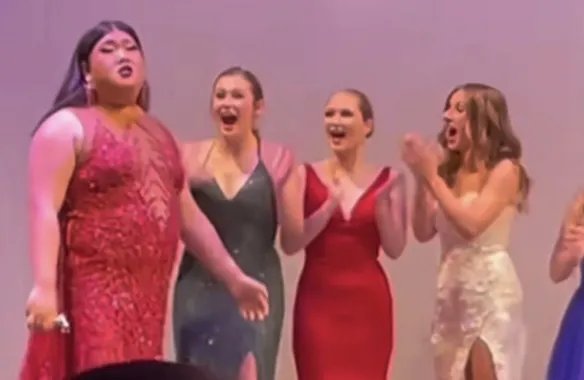 美国人的审美我不懂！［选美小姐］由男性获得冠军！