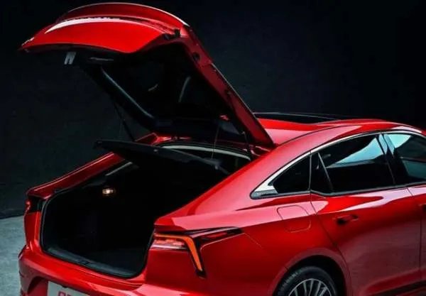 全新奔腾B70正式开启预售 预售价格10.99万元起