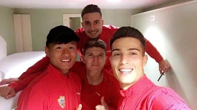 如何看待小将林良铭在阿尔梅里亚队的发展前景?