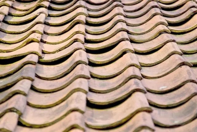 屋面瓦的种类有哪些   如何挑选屋面瓦