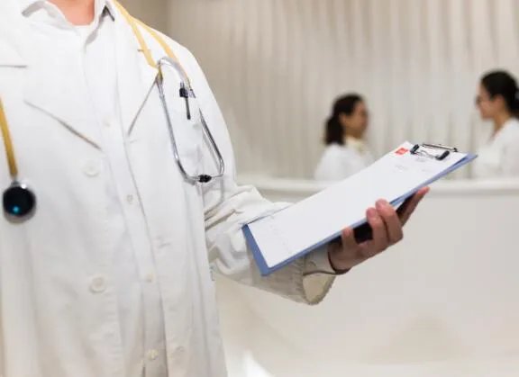 ​五粮液旗下公司销售员酒后身亡是怎么回事  五粮液旗下公司销售员酒后身亡具体情况