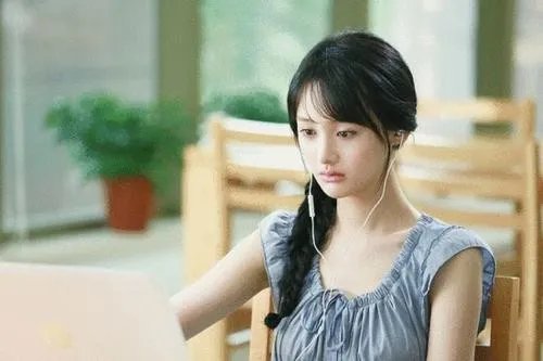 张恒郑爽曝结婚计划，为何广大网友如此关心郑爽的感情生活？