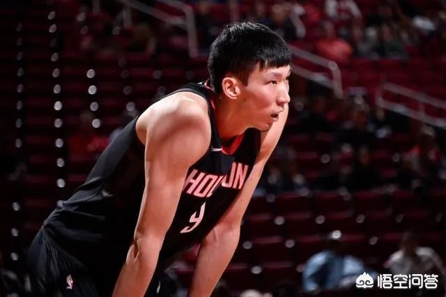 周琦在季后赛首次登场，你觉得他的表现如何？