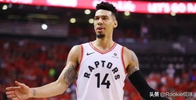 湖人新主帅终于发声支持詹姆斯！紫金首发五虎正式出炉，一皇四射要来了，你怎么看？