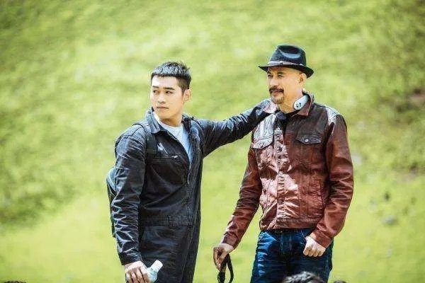 《一路成年》中徐锦江骑单车逃跑,他在节目中还有哪些神操作?