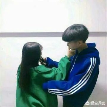 有什么情侣双人头像吗？