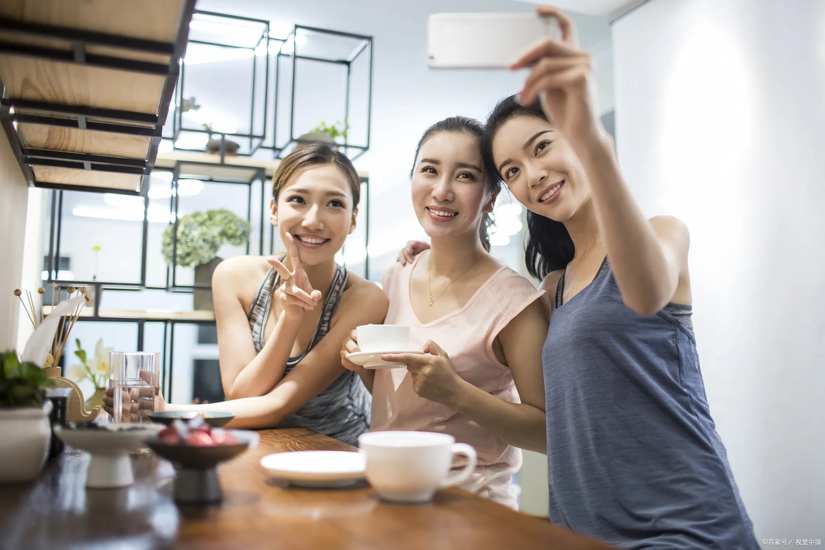 闺蜜是上司感情变了