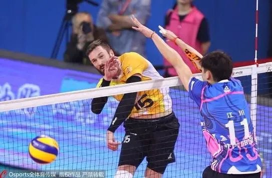 上海男排在4月1号决赛场战胜北汽男排,你怎样评价整场比赛?