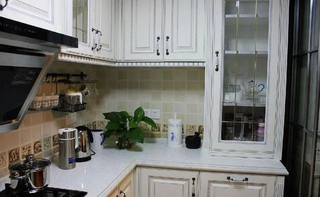 新房装修只是在阳台砌堵墙，想不到大家纷纷模仿