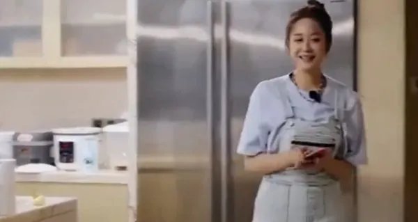 海陆挑战五分钟做饭只打了鸡蛋，对包贝尔李佳航的菜品一直吐槽，合适吗？