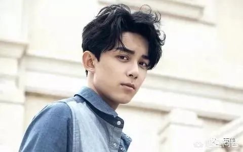 18年艺考生吴磊和易烊千玺，你觉得谁更受北电中戏的青睐？