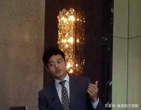 全智贤离婚，丈夫机智辟谣，这是豪门婚变风波最佳平息方式吗？