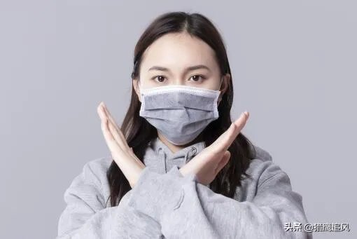 英国首相确诊新冠肺炎，你最想对他说的一句话是什么，为什么这么说？