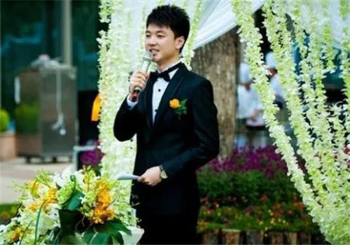 学婚礼主持要掌握哪些内容  当好婚礼主持的技巧