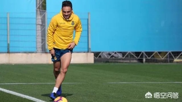 西甲西班牙人队9号加西亚即将离队，武磊可能身披象征主力前锋的9号球衣吗？