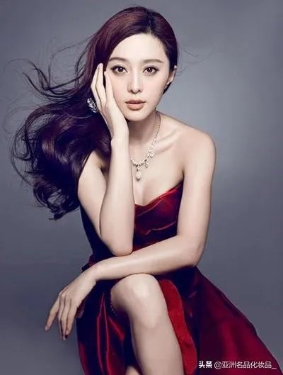 你心目中最性感撩人的影视剧女演员是谁？