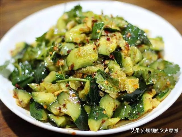 如何看待3男子黄瓜配花生米喝117瓶啤酒？