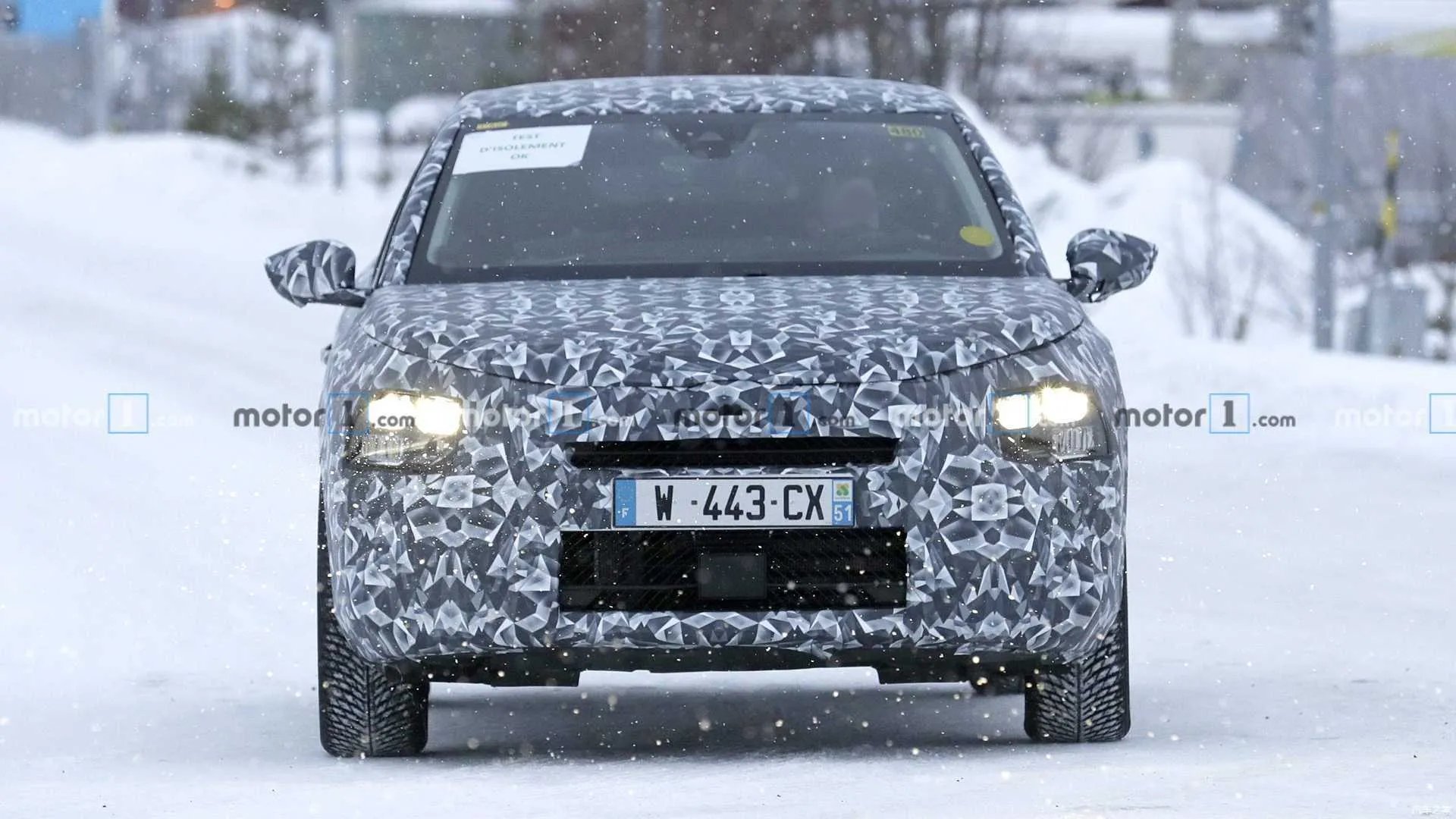 全新一代雪铁龙C4 Cactus测试谍照首次曝光 形似小号宝马X6