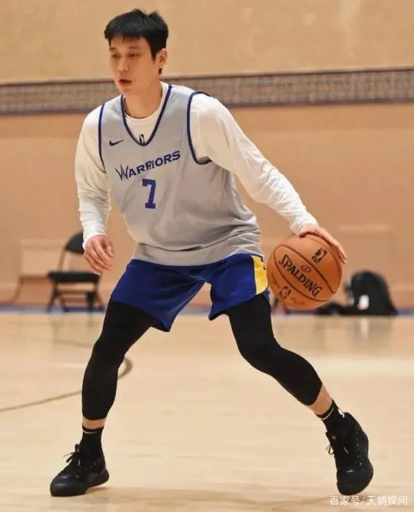 林书豪为何宁去发展联盟,也不愿意回CBA呢?