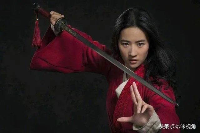 花木兰参军那么多年，为什么没有人发现她是女儿身？