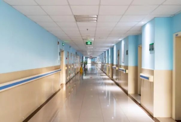 ​五粮液旗下公司销售员酒后身亡是怎么回事  五粮液旗下公司销售员酒后身亡具体情况