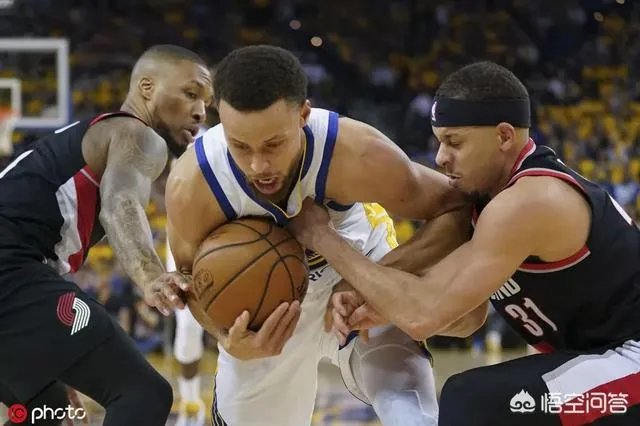 西决G1，库里狂轰36分+9记三分，利拉德仅得19分，如何评价两队核心的表现？