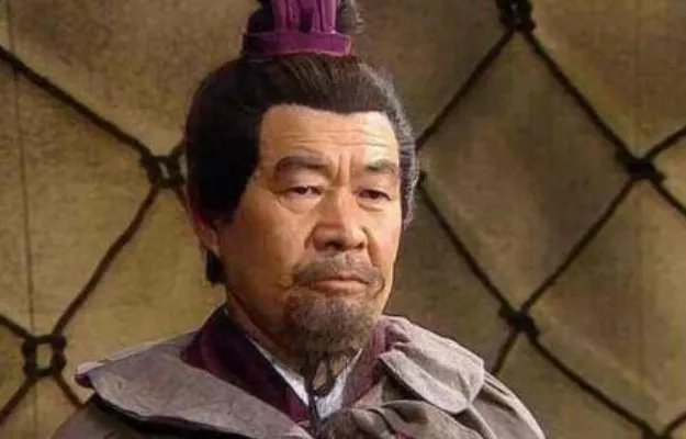 曹操的谋士非常多，其中谁更厉害一些呢?