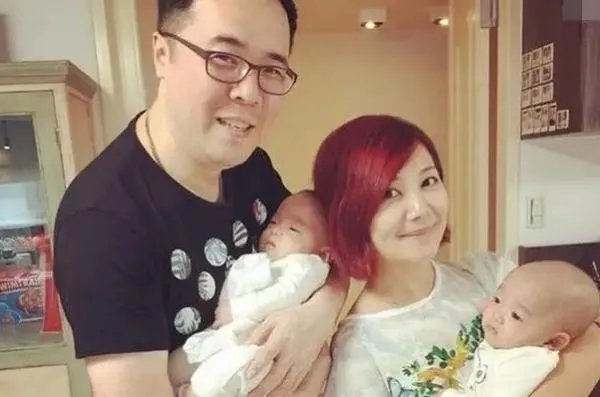 梁静茹的老公赵元同，是豪门富二代吗？