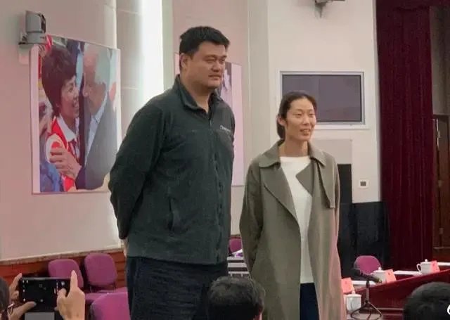 朱婷的手腕为什么会受伤？会像姚明、刘翔一样可惜了运动生涯吗？