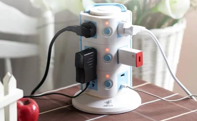 多功能桌面插座款式推荐 超颜值多功能桌面插座