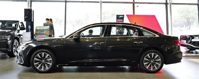 奔驰v8是什么车,v8是什么车多少钱