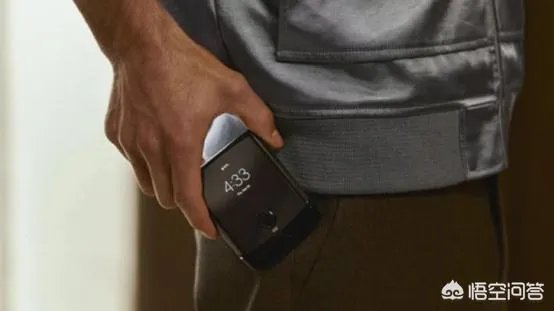 摩托罗拉新推出的折叠手机怎么样?值不值得买?