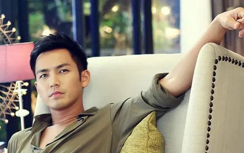 钟汉良已过40岁，是什么让他清洁自守，一条绯闻都没有？