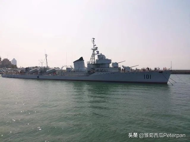 055大驱入列，舷号101，我军历史上用过101舷号的军舰有哪几艘？有什么故事？