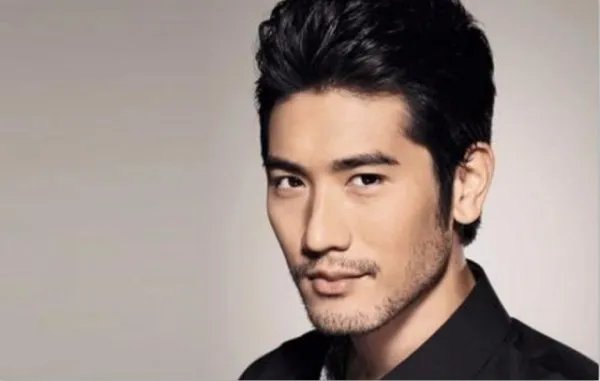 高云翔和高以翔有什么样的关系，难道真是亲兄弟吗？