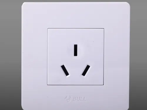 单开三孔插座怎么接线