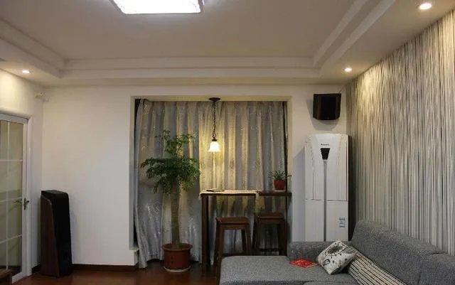 新房装修只是在阳台砌堵墙，想不到大家纷纷模仿