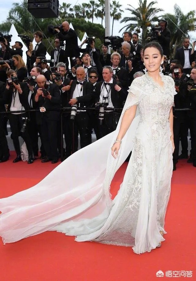 为什么如今的戛纳电影节越来越多网红了,是不是只要给钱就可以去?