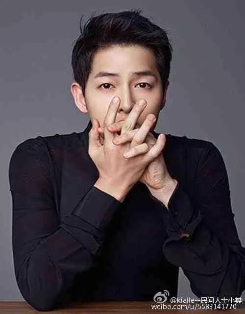 你们更喜欢看自己偶像演的电视剧电影还是她们录制的综艺节目?