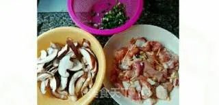 冬菇滑鸡粥